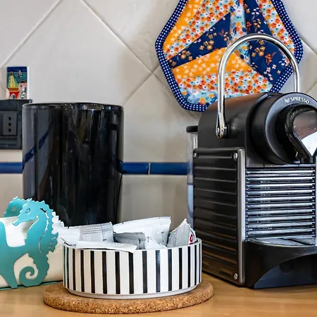 Апартаменты Luxury Vista Mare Garage E Posto Auto *