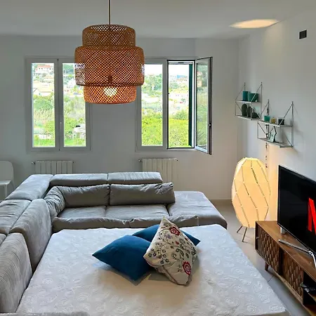 Luxury Vista Mare Garage E Posto Auto Лоано