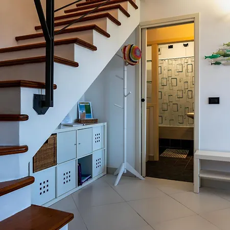 Luxury Vista Mare Garage E Posto Auto * ロアーノ