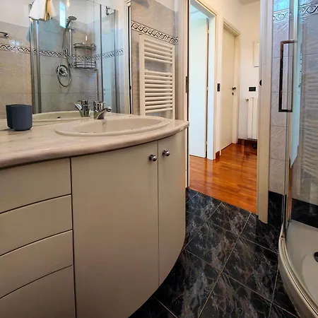 Apartamento Luxury Vista Mare Garage E Posto Auto